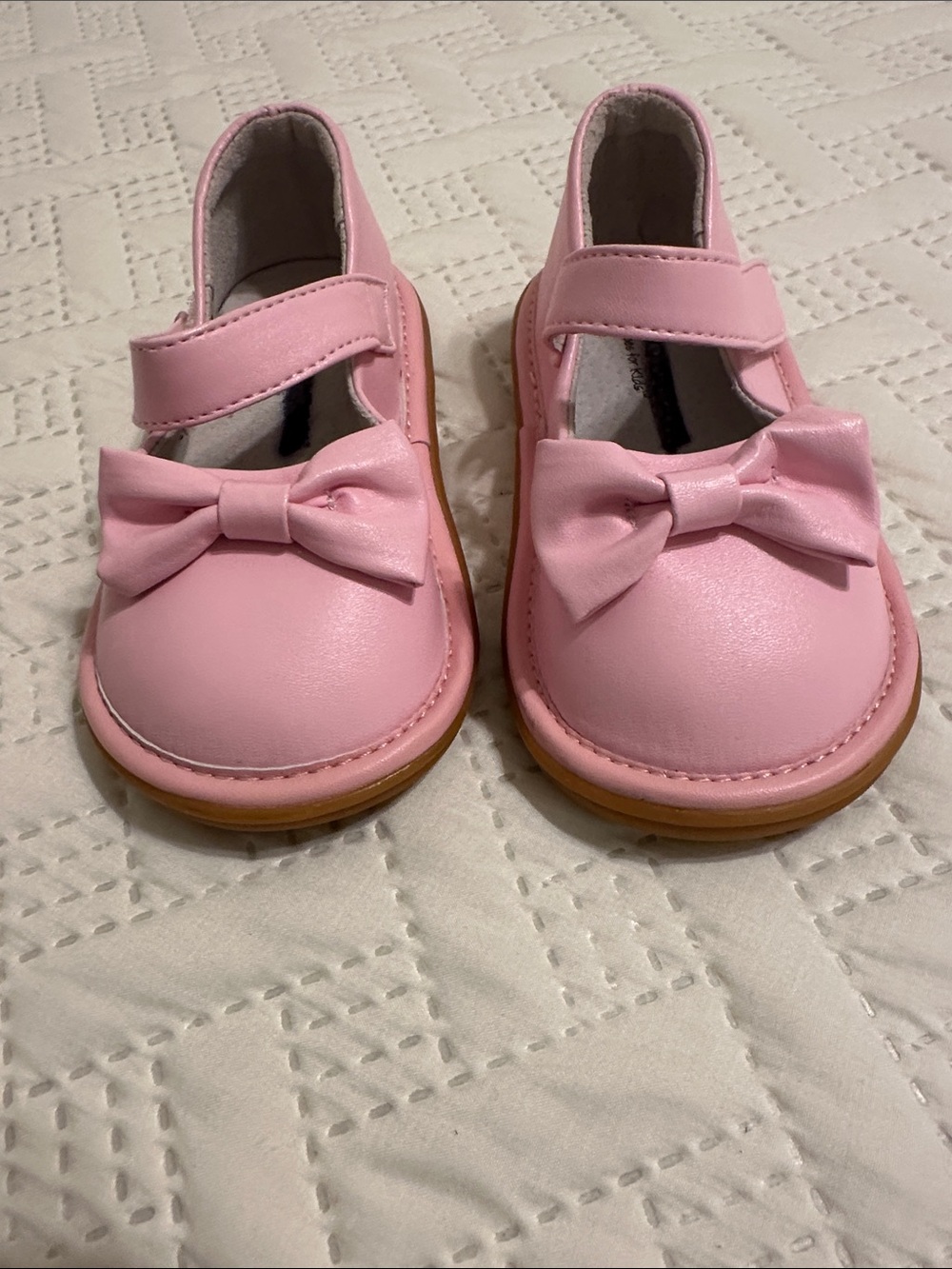 Wee Squeak - Pink Bow Mary Jane Dress Shoes with Hook-and-Loop Strap